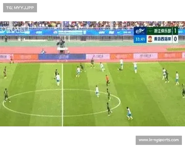 浙江队米特里策直塞助攻瓜里拉帕反越位，典型肋部渗透击穿西海岸防线